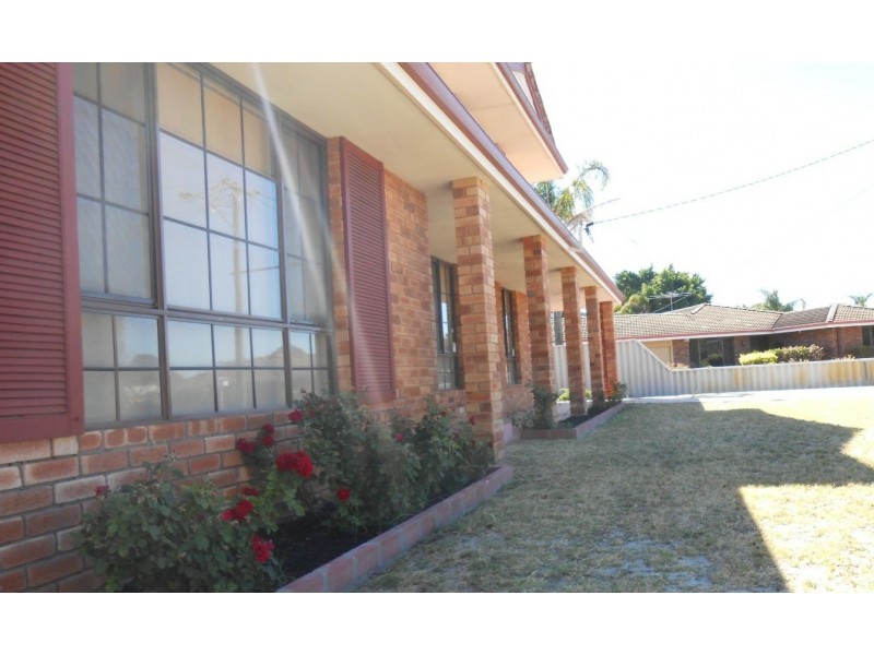 10 Lanea Court, Belmont WA 6104