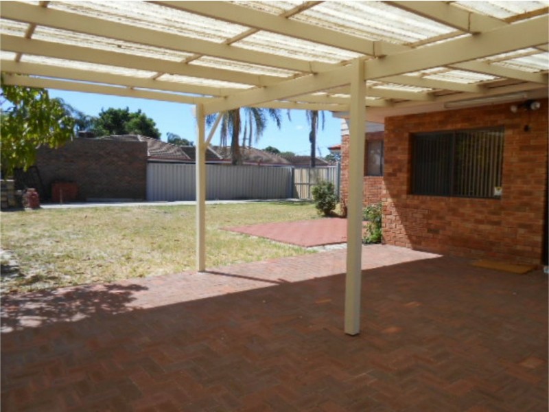 10 Lanea Court, Belmont WA 6104