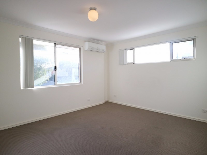 5A Brindley Street, Belmont WA 6104