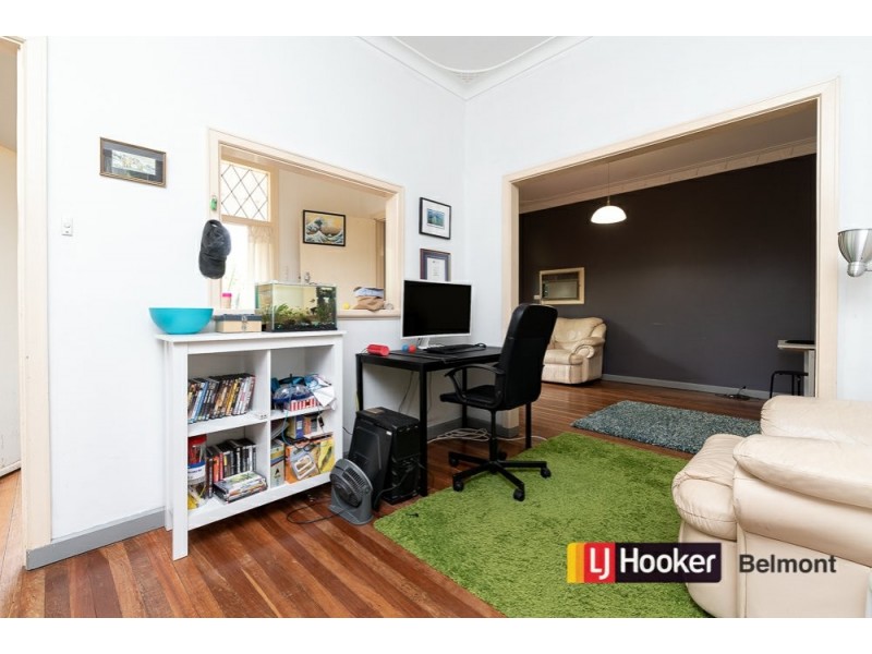 64 Somers Street, Belmont WA 6104
