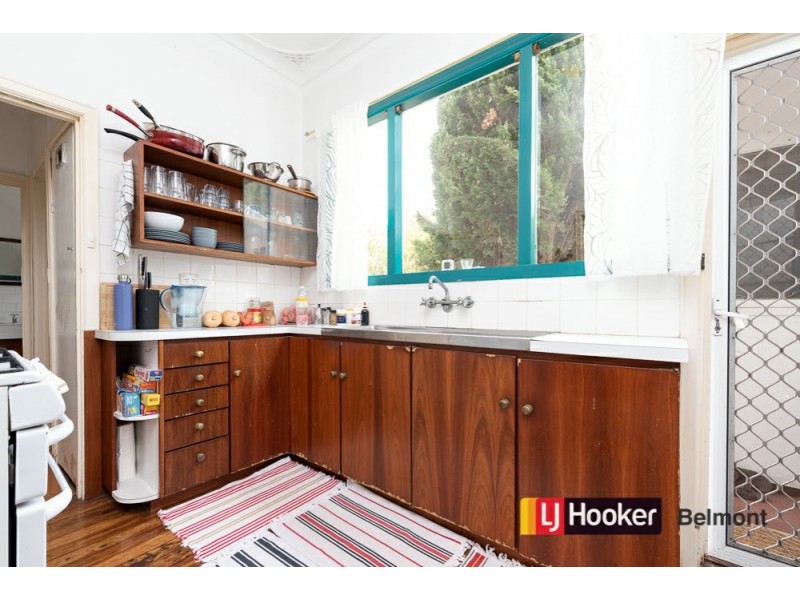 64 Somers Street, Belmont WA 6104