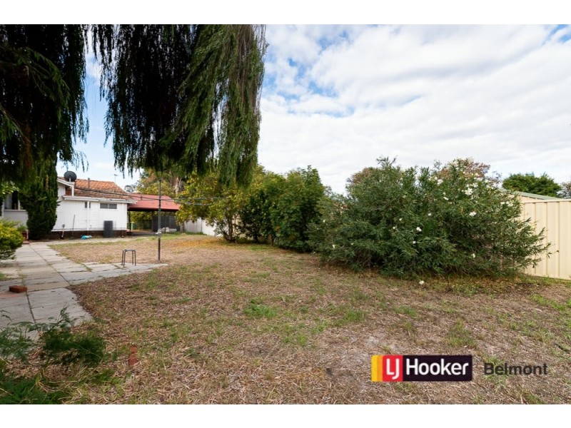 64 Somers Street, Belmont WA 6104