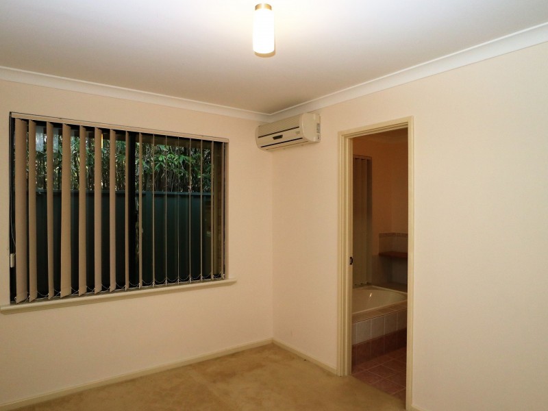 2/14 Kimberley Street, Belmont WA 6104