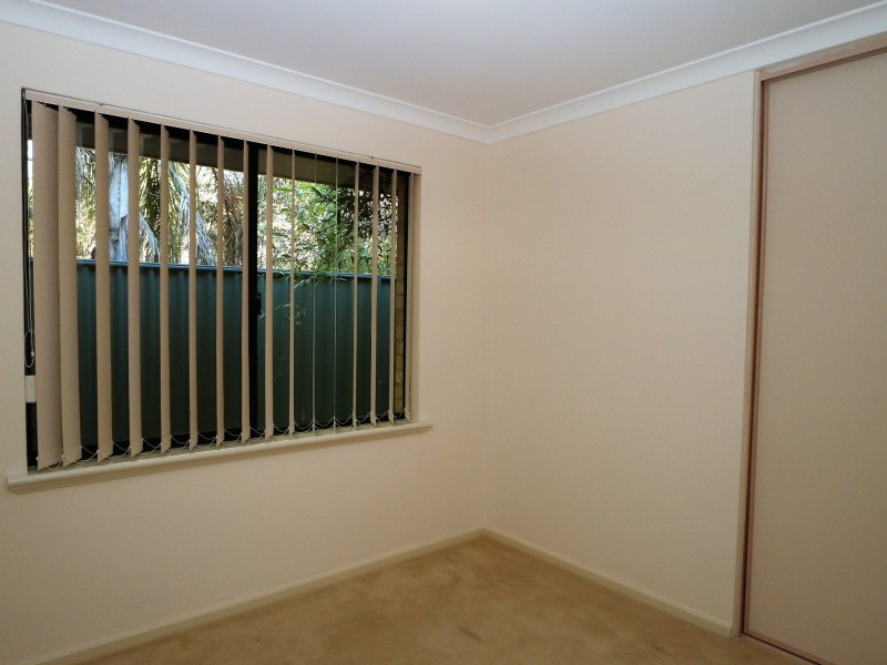 2/14 Kimberley Street, Belmont WA 6104