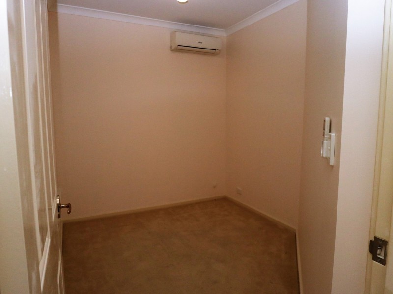 2/14 Kimberley Street, Belmont WA 6104