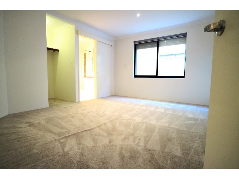 350A Abernethy Road, Cloverdale WA 6105