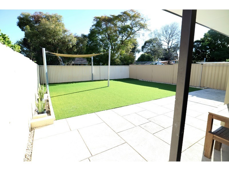 350A Abernethy Road, Cloverdale WA 6105