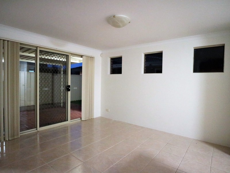 29 Beverley Place, Cloverdale WA 6105