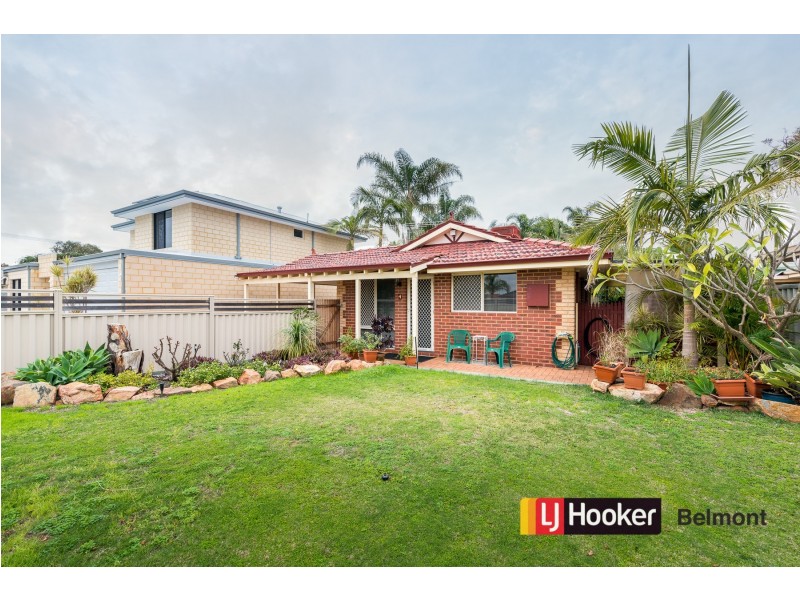 4 Dunton Place, Redcliffe WA 6104