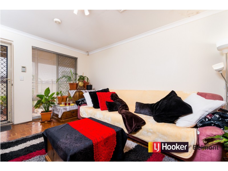 4 Dunton Place, Redcliffe WA 6104