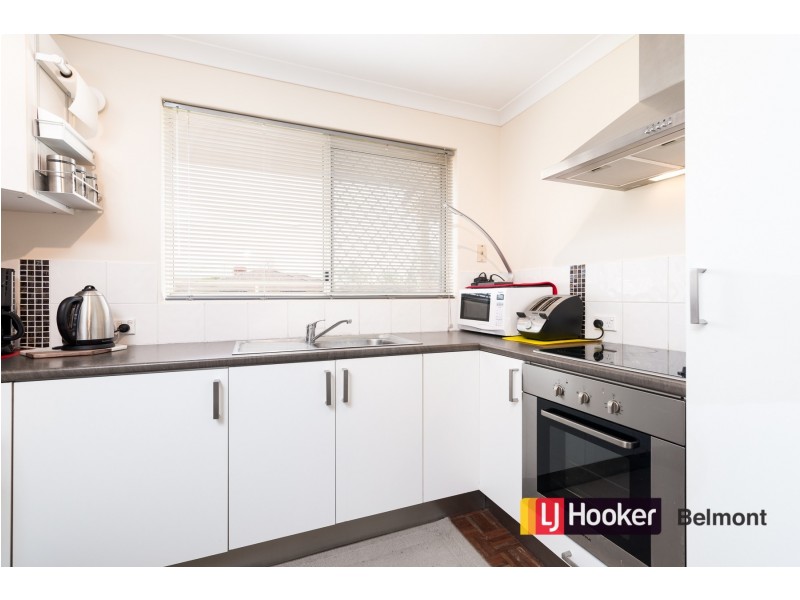 4 Dunton Place, Redcliffe WA 6104