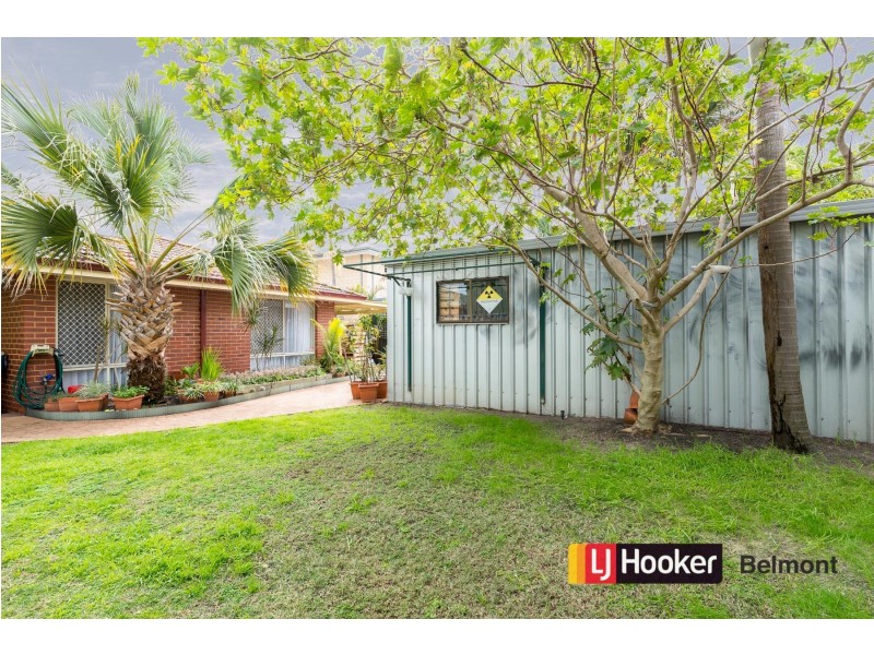 4 Dunton Place, Redcliffe WA 6104