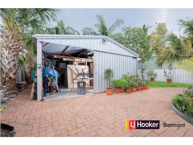 4 Dunton Place, Redcliffe WA 6104