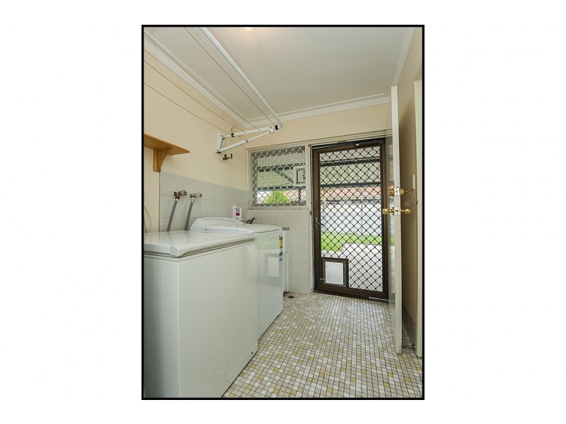 38B Treave Street, Cloverdale WA 6105