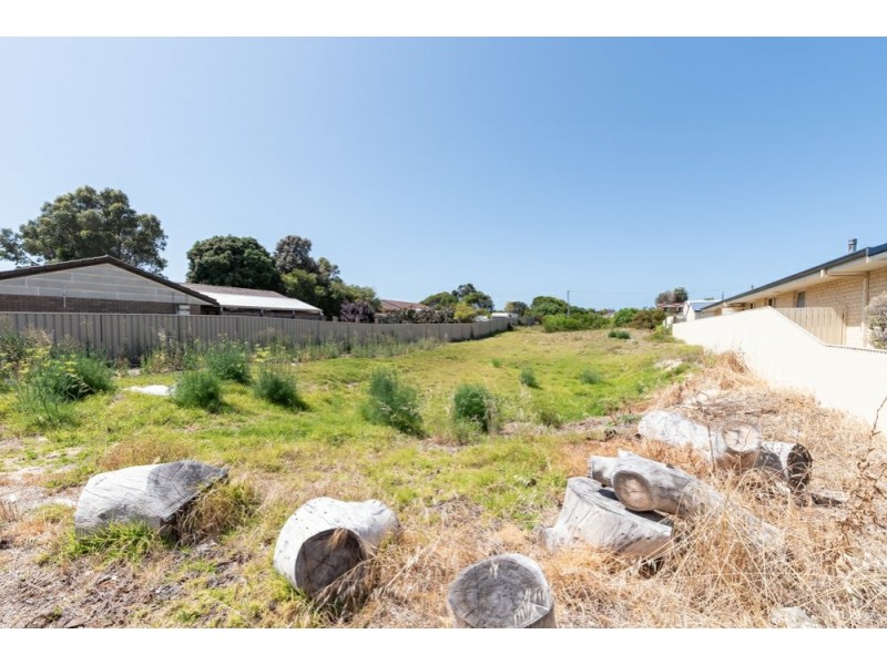 8 Scholey Street, Sinclair WA 6450