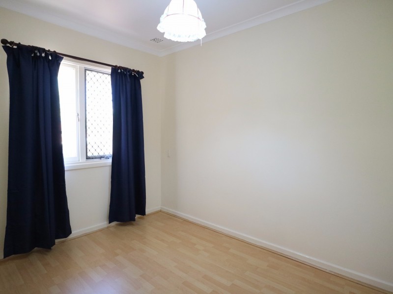 383 Kew Street, Cloverdale WA 6105