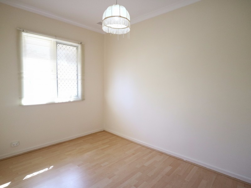 383 Kew Street, Cloverdale WA 6105