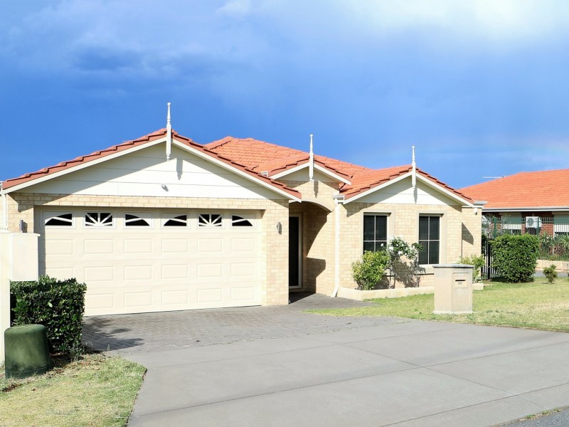 1/387 Belmont Avenue, Cloverdale WA 6105