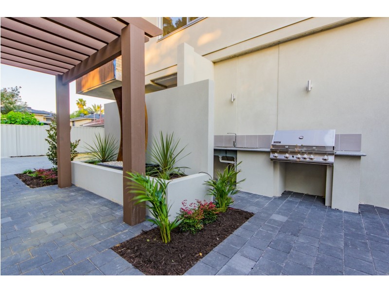 Apartment 15/267 Fulham Street, Cloverdale WA 6105