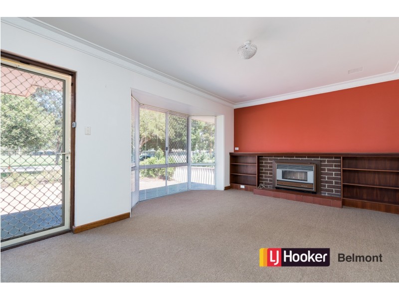 295 Fisher Street, Cloverdale WA 6105