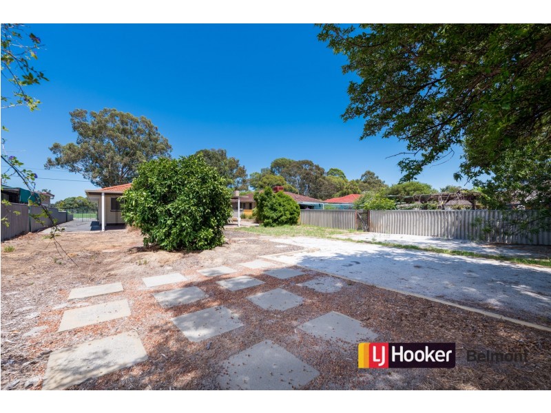 295 Fisher Street, Cloverdale WA 6105