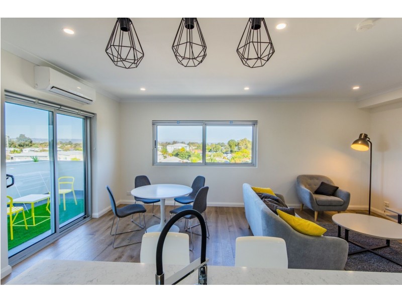 14/267 Fulham Street, Cloverdale WA 6105