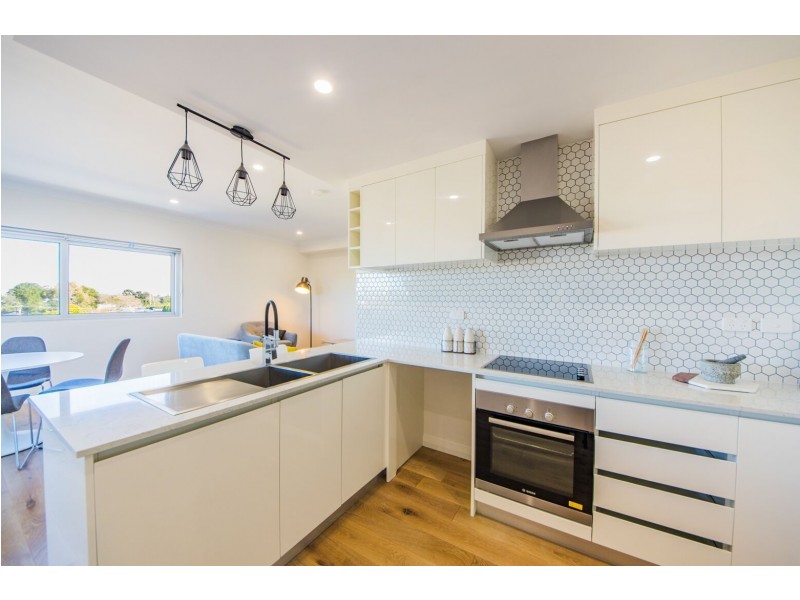 14/267 Fulham Street, Cloverdale WA 6105