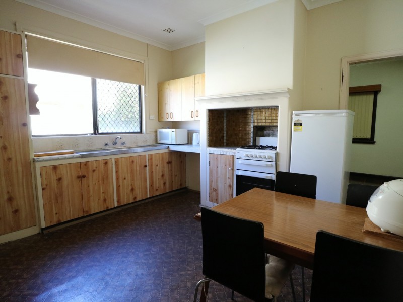 121 Orrong Road, Rivervale WA 6103
