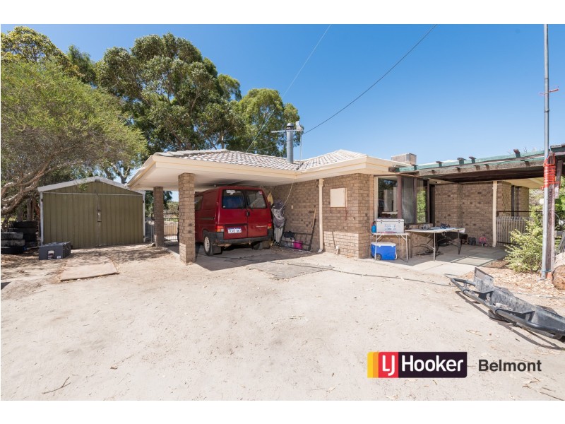 24 Nicolas drive, Casuarina WA 6167