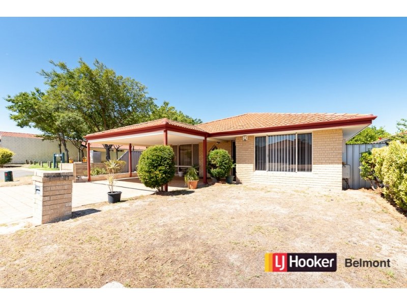 8 Harriet Place, Cloverdale WA 6105