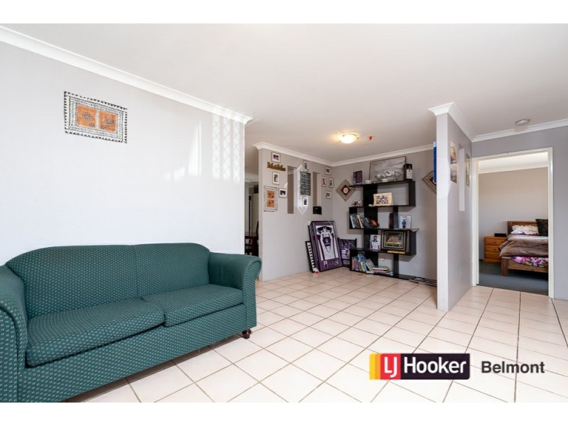 8 Harriet Place, Cloverdale WA 6105