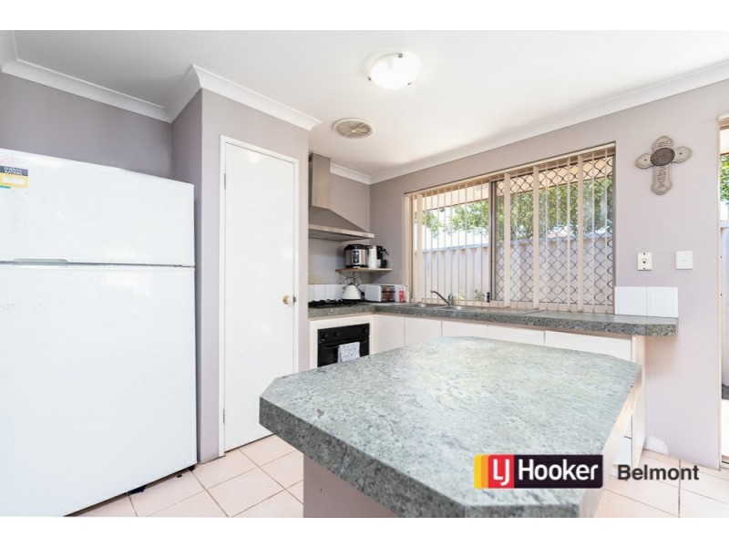 8 Harriet Place, Cloverdale WA 6105