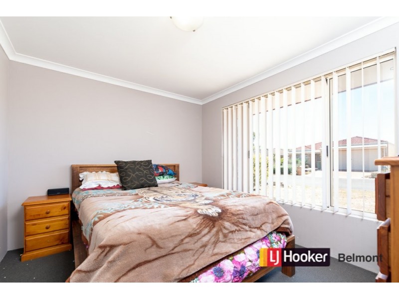 8 Harriet Place, Cloverdale WA 6105