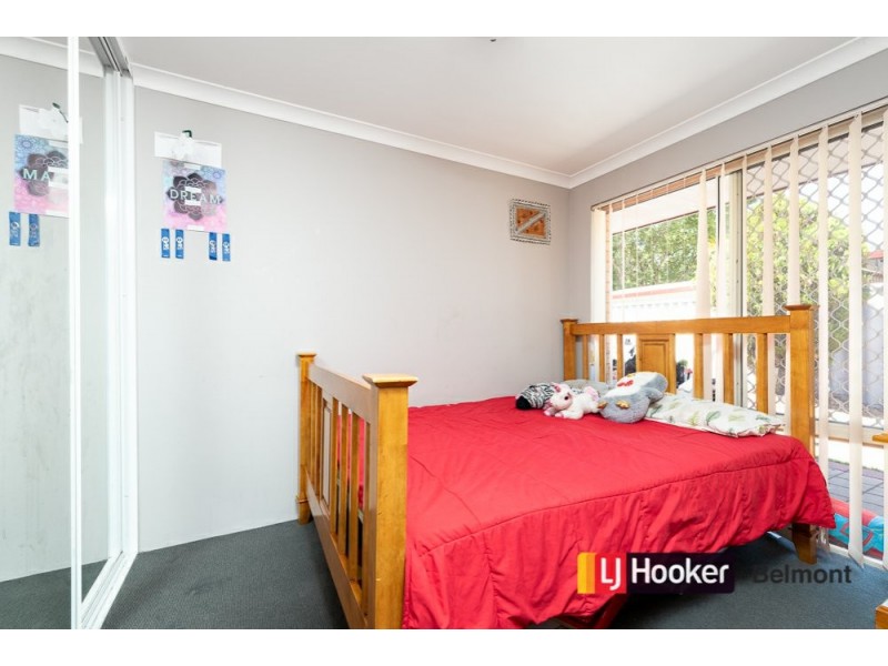 8 Harriet Place, Cloverdale WA 6105