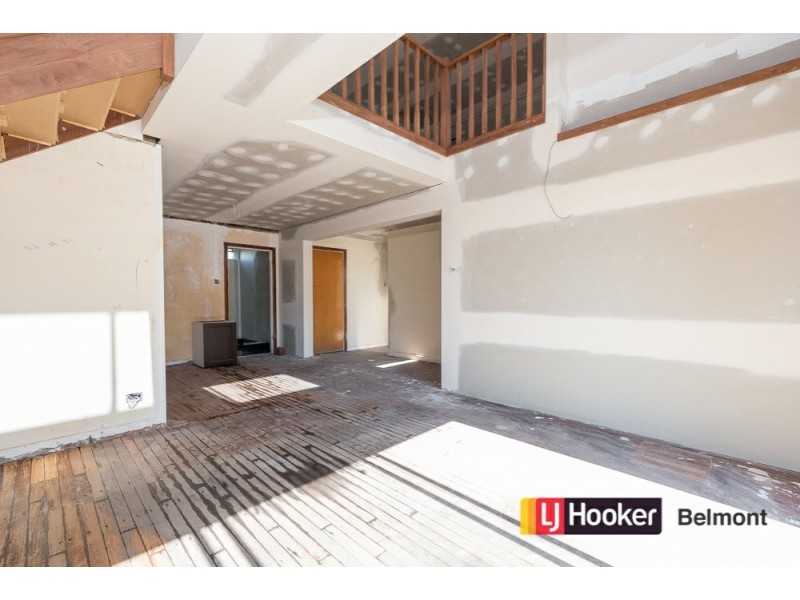 26 Leach Avenue, Riverton WA 6148