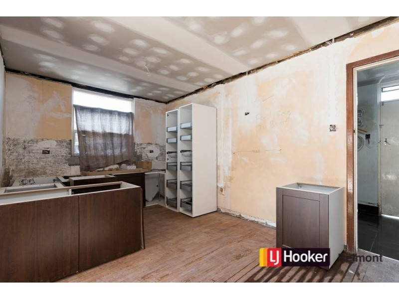 26 Leach Avenue, Riverton WA 6148