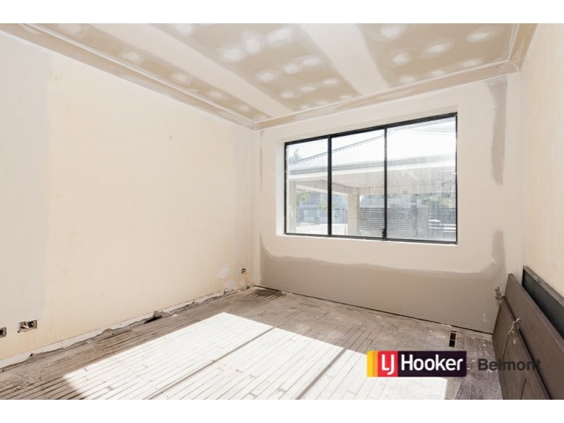 26 Leach Avenue, Riverton WA 6148