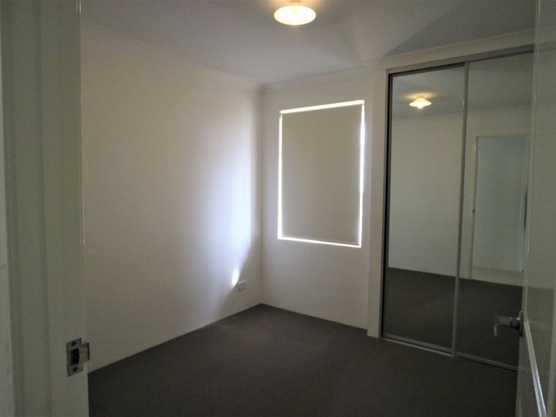 1/48 Tangmere Way, Balga WA 6061