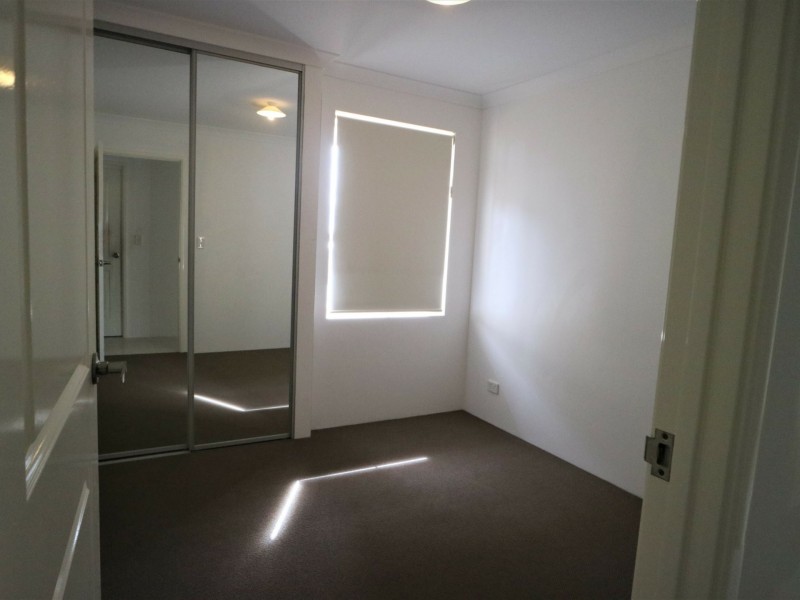 1/48 Tangmere Way, Balga WA 6061