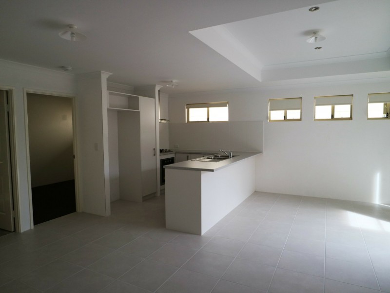 2/48 Tangmere Way, Balga WA 6061