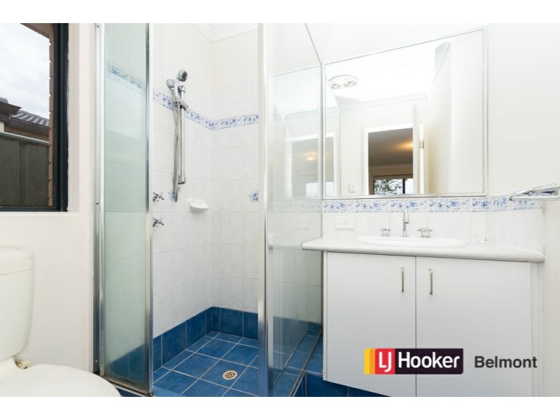 7 Excalibur Chase, Wattle Grove WA 6107