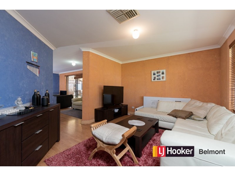 3 Harwood Close, Canning Vale WA 6155