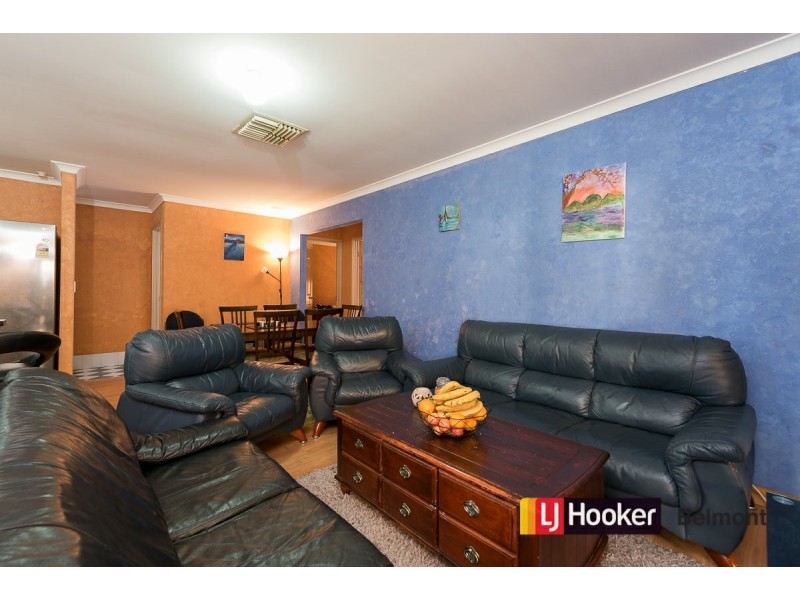 3 Harwood Close, Canning Vale WA 6155