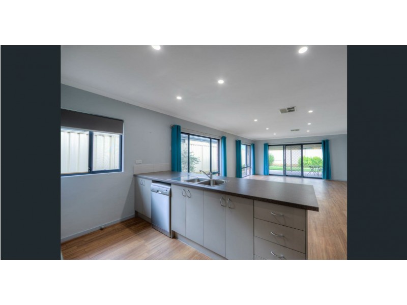 26 Malo Link, Forrestfield WA 6058