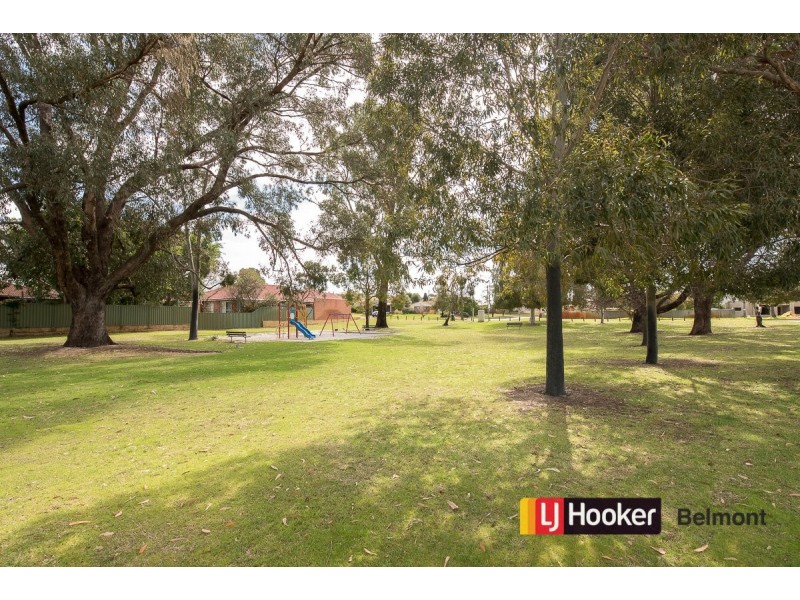 12 Tarrant Way, Bateman WA 6150