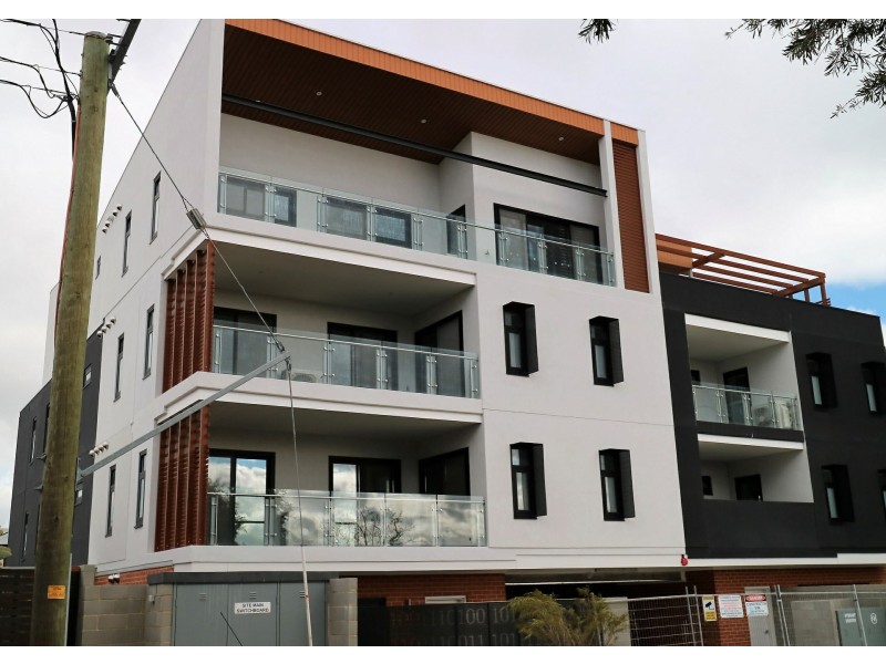 3/10 Ross Street, Kewdale WA 6105