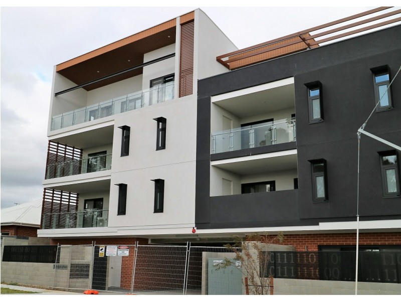 12/10 Ross Street, Kewdale WA 6105