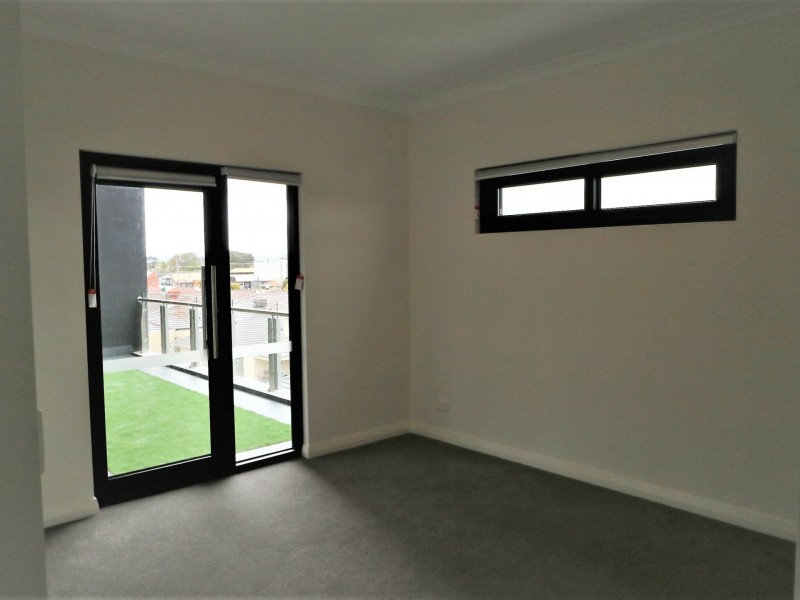 12/10 Ross Street, Kewdale WA 6105