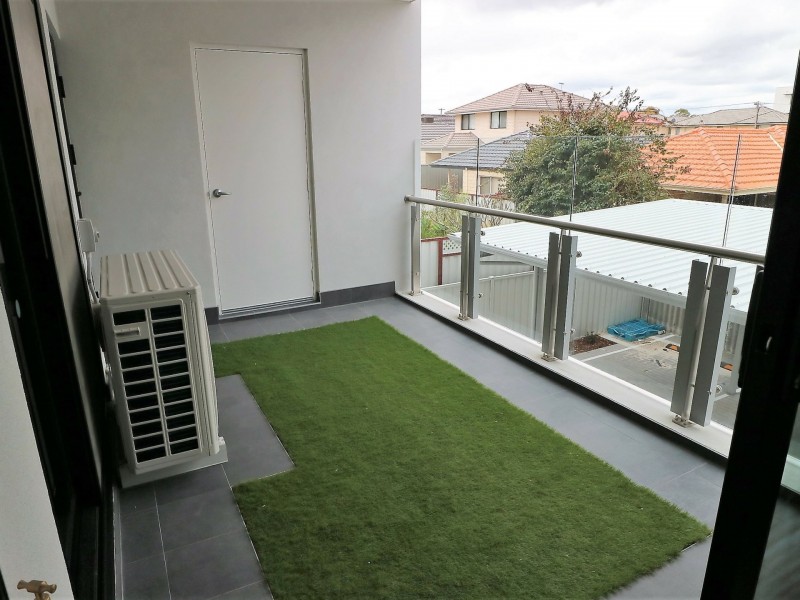 5/10 Ross Street, Kewdale WA 6105