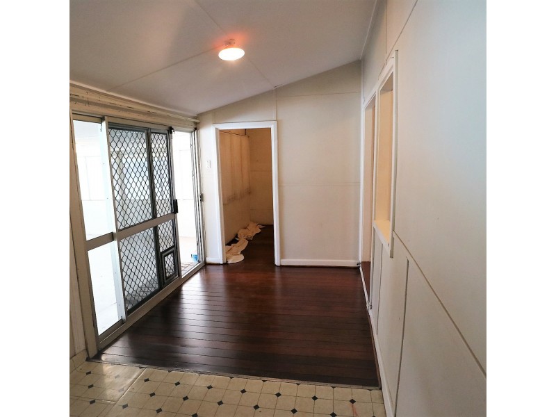 94 Surrey Road, Rivervale WA 6103